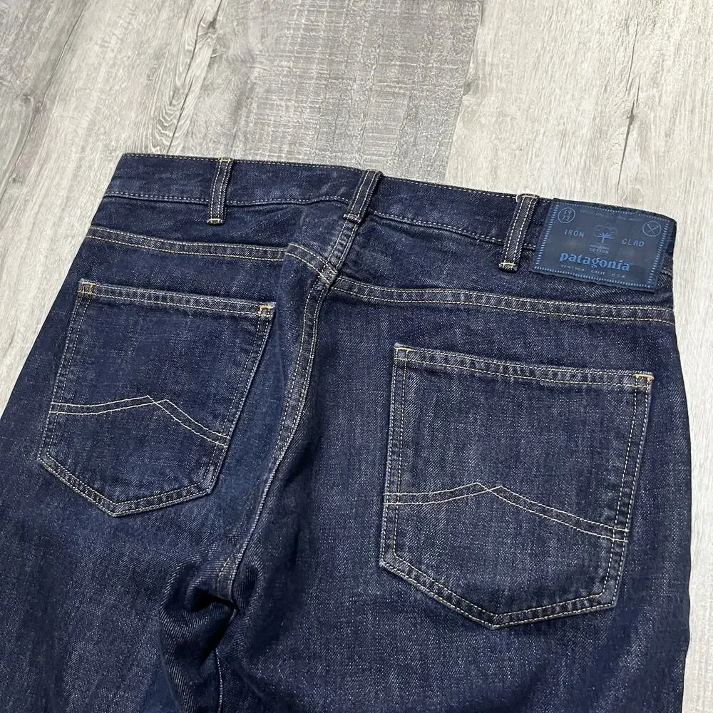 Patagonia Iron Clad Jeans Mens 31x32 Dark Wash Blue Straight Leg Denim